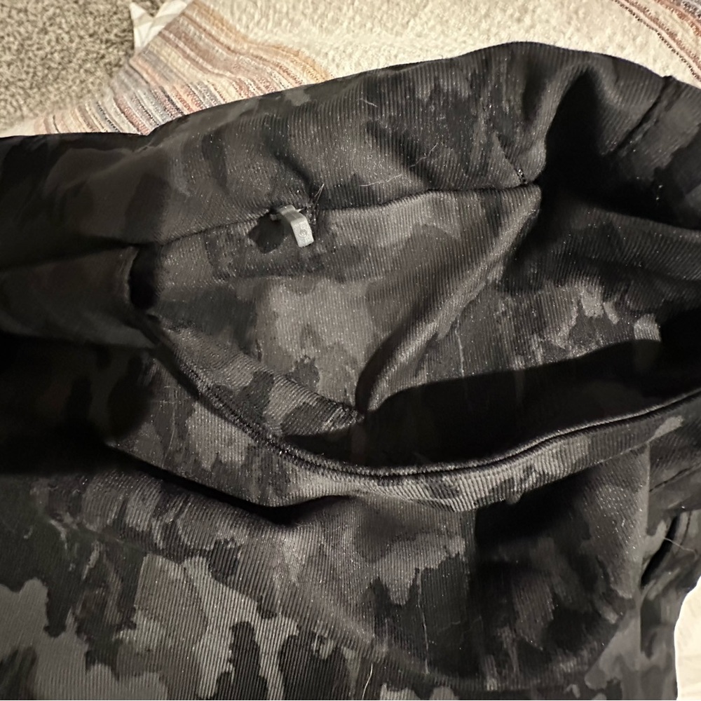 Peter Millar Dark Camouflage Joggers - Picture 6 of 6